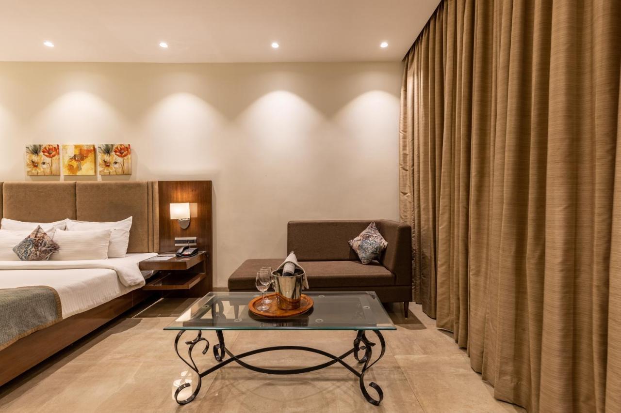 בהופאל Kwality'S Motel Shiraz מראה חיצוני תמונה
